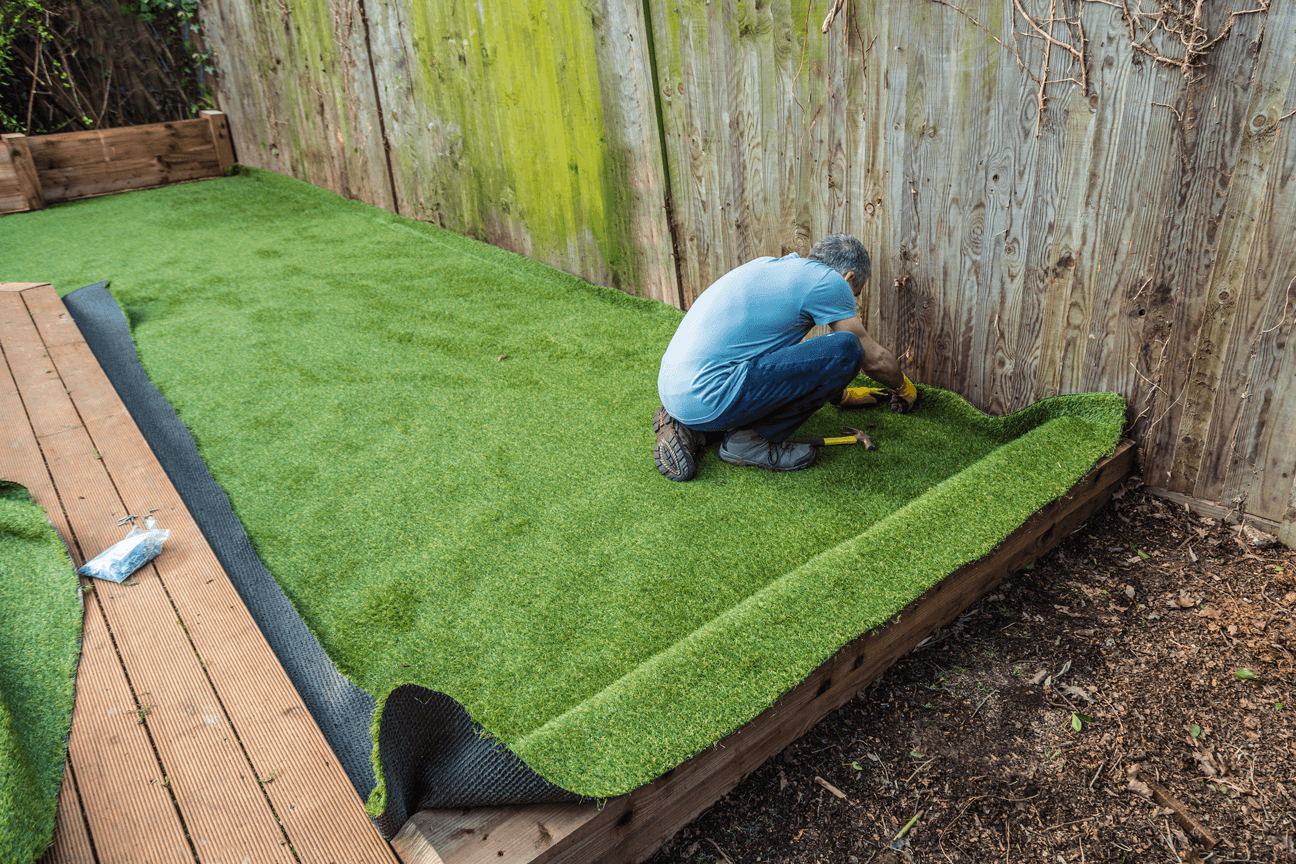 9 Most Common Problems With Artificial Grass and How to Solve Them ...